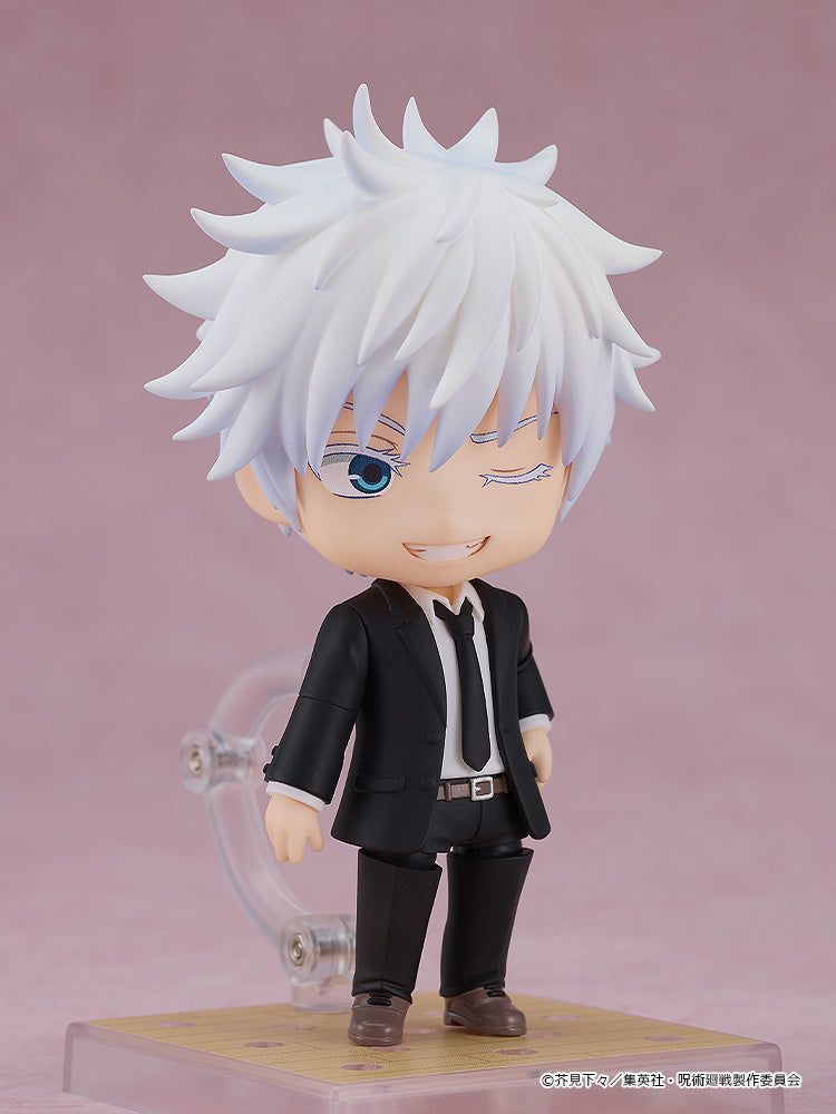 2440 Nendoroid Satoru Gojo : Suit Ver