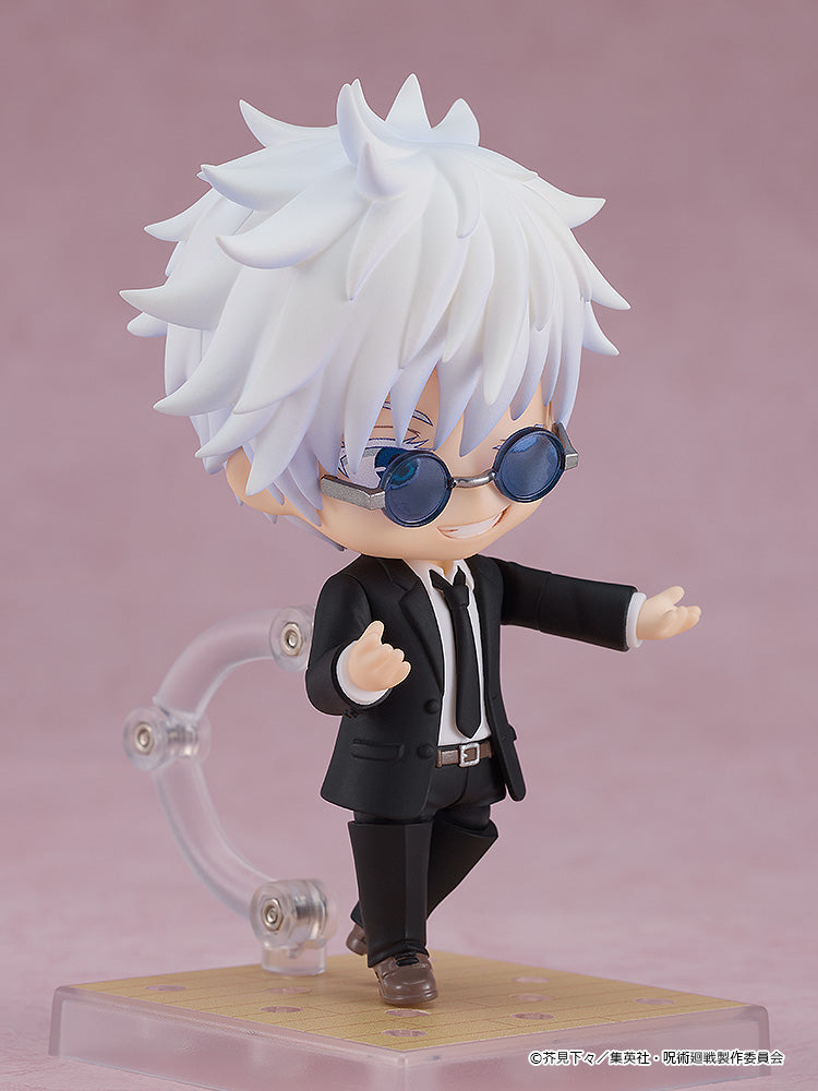 2440 Nendoroid Satoru Gojo : Suit Ver