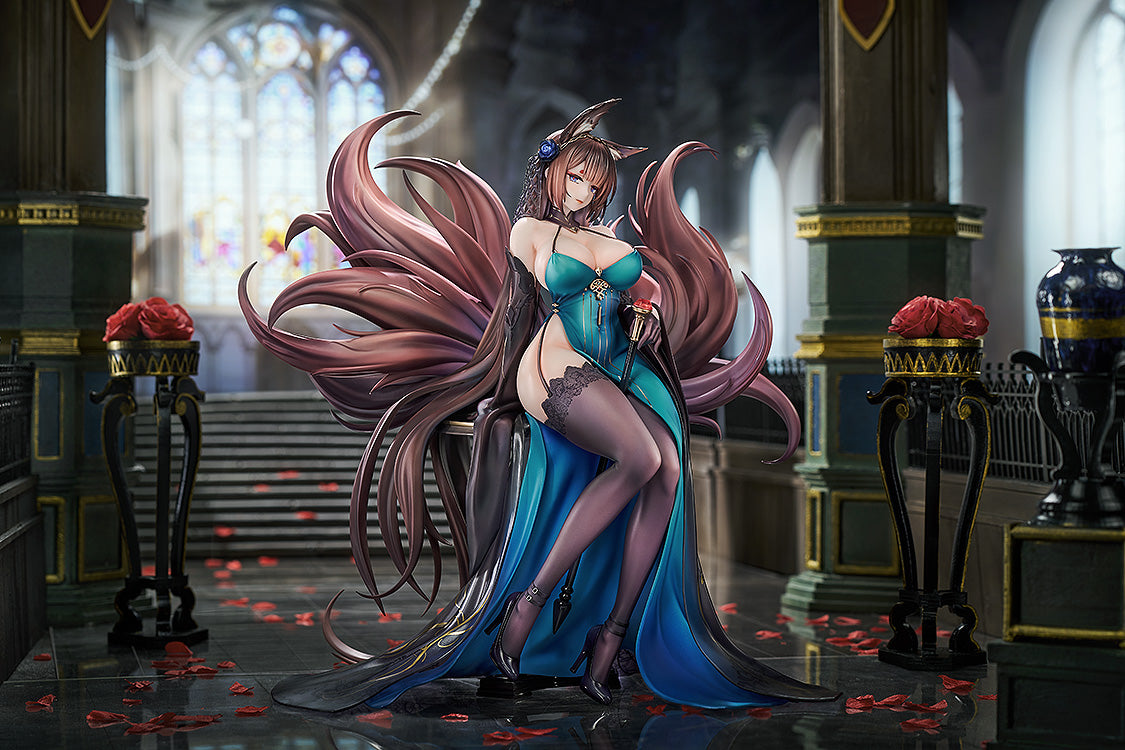 Azur Lane Amagi: Throne of Fallen Petals Ver 1/7 Scale Figure