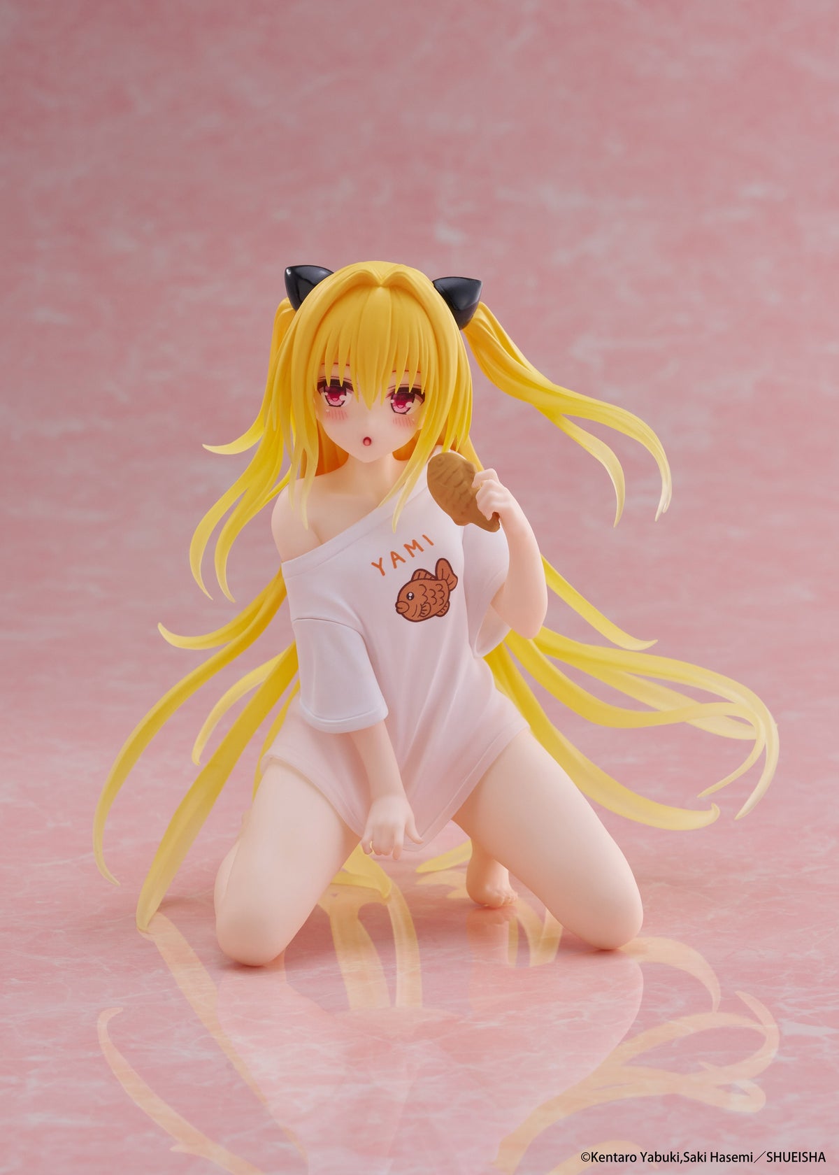 To Love-Ru Darkness Desktop Cute Figure Golden Darkness (Roomwear Ver.)