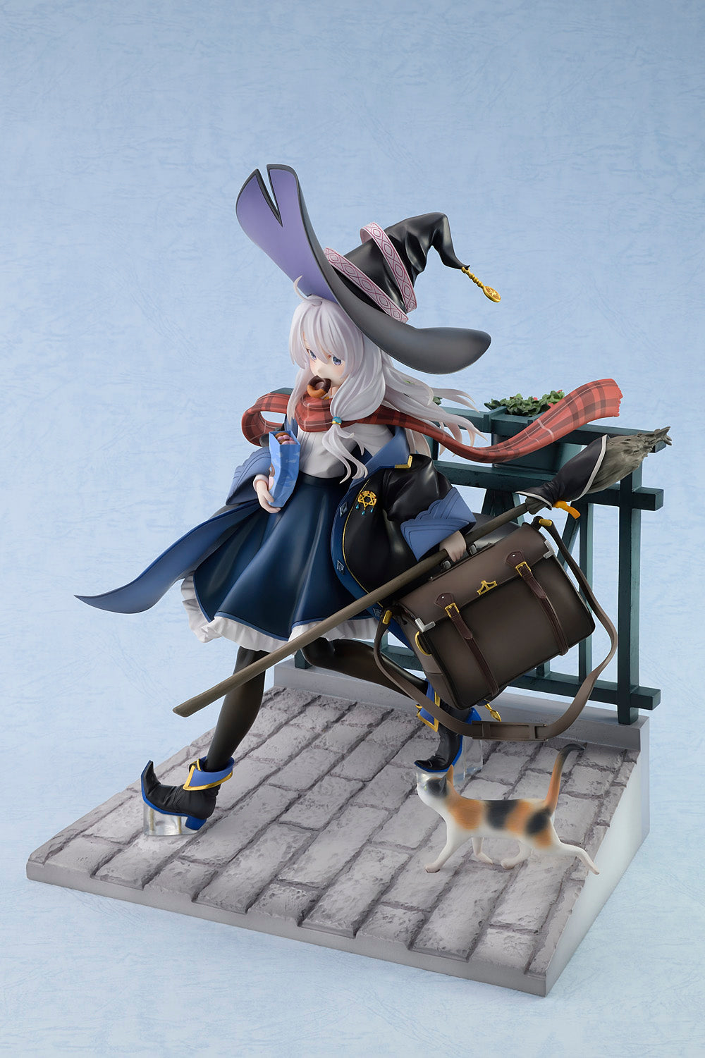 Wandering Witch: The Journey of Elaina Elaina DX Ver 1/7 Scale Figure (rerun)