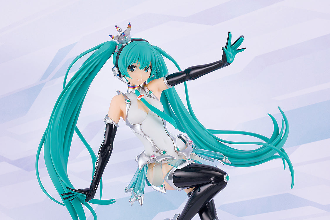 Hatsune Miku GT Project Reincarnation Racing Miku: 2013 Ver