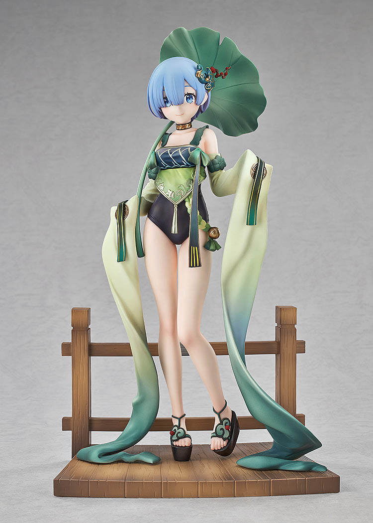 Re:ZERO Starting Life in Another World Rem: Breather in the Garden Ver 1/7 Scale Figure