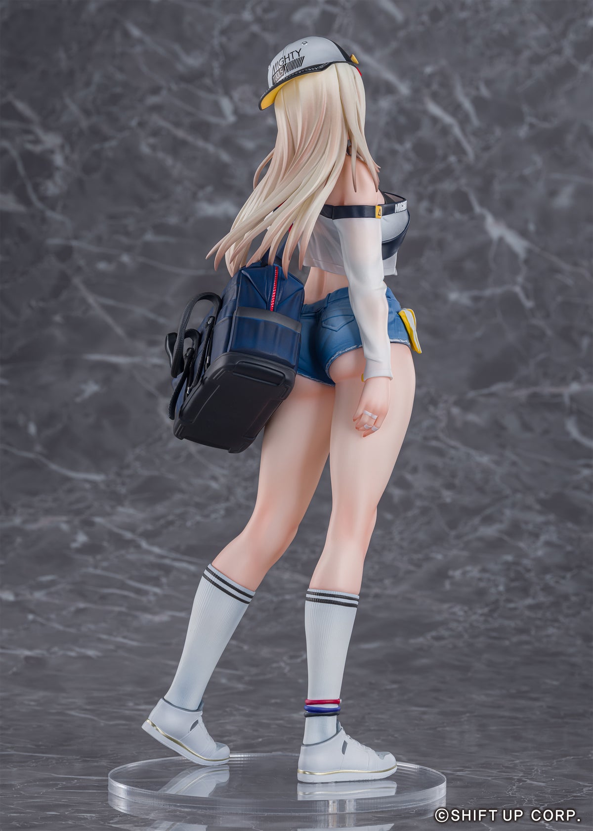 GODDESS OF VICTORY : NIKKE 1/7 Scale Figure Centi Supreme Holiday
