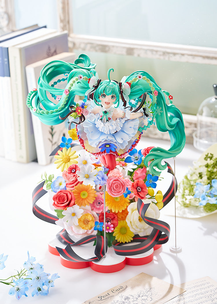 Hatsune Miku JAPAN LIVE TOUR 2025 BLOOMING 1/7 Scale Figure