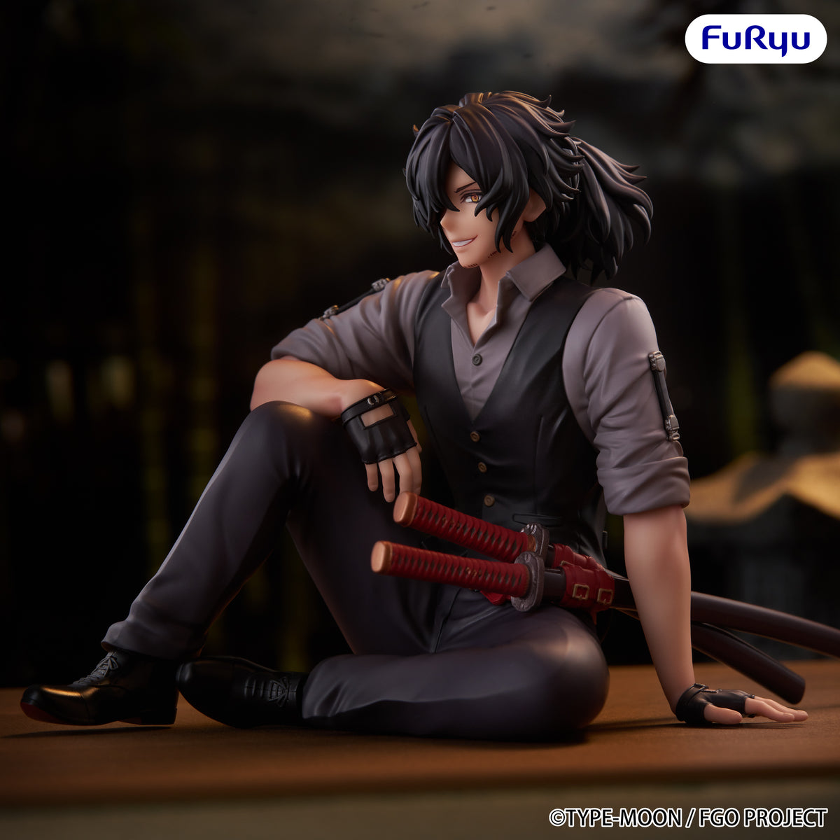 Fate / Grand Order Noodle Stopper Figure Assassin Izou Okada Awesome Dapper Suit