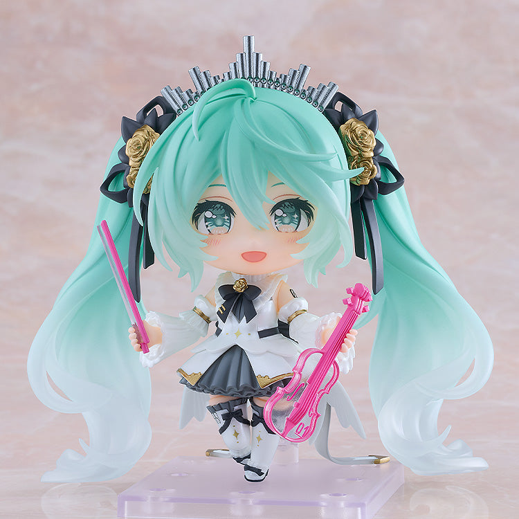 3079 Nendoroid Hatsune Miku Symphony : 10th Anniversary Ver