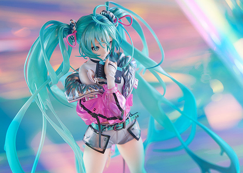 Hatsune Miku with SOLWA 1/7 Scale Figure (rerun)