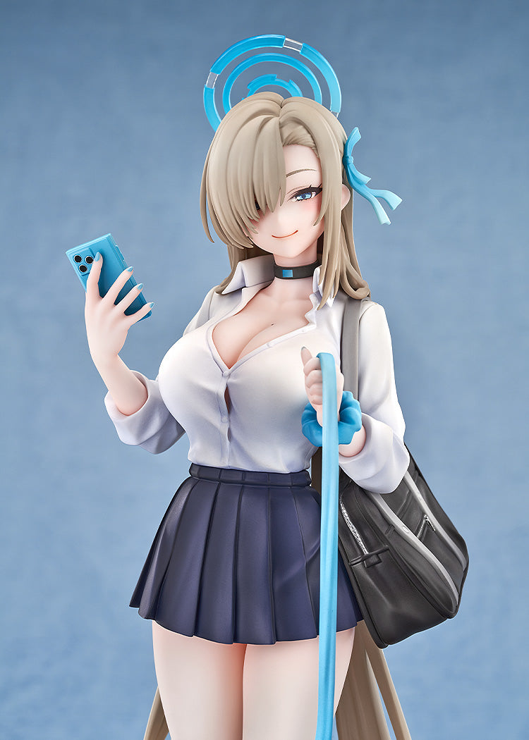 Blue Archive Asuna (School): Memorial Lobby Ver 1/7 Scale Figure