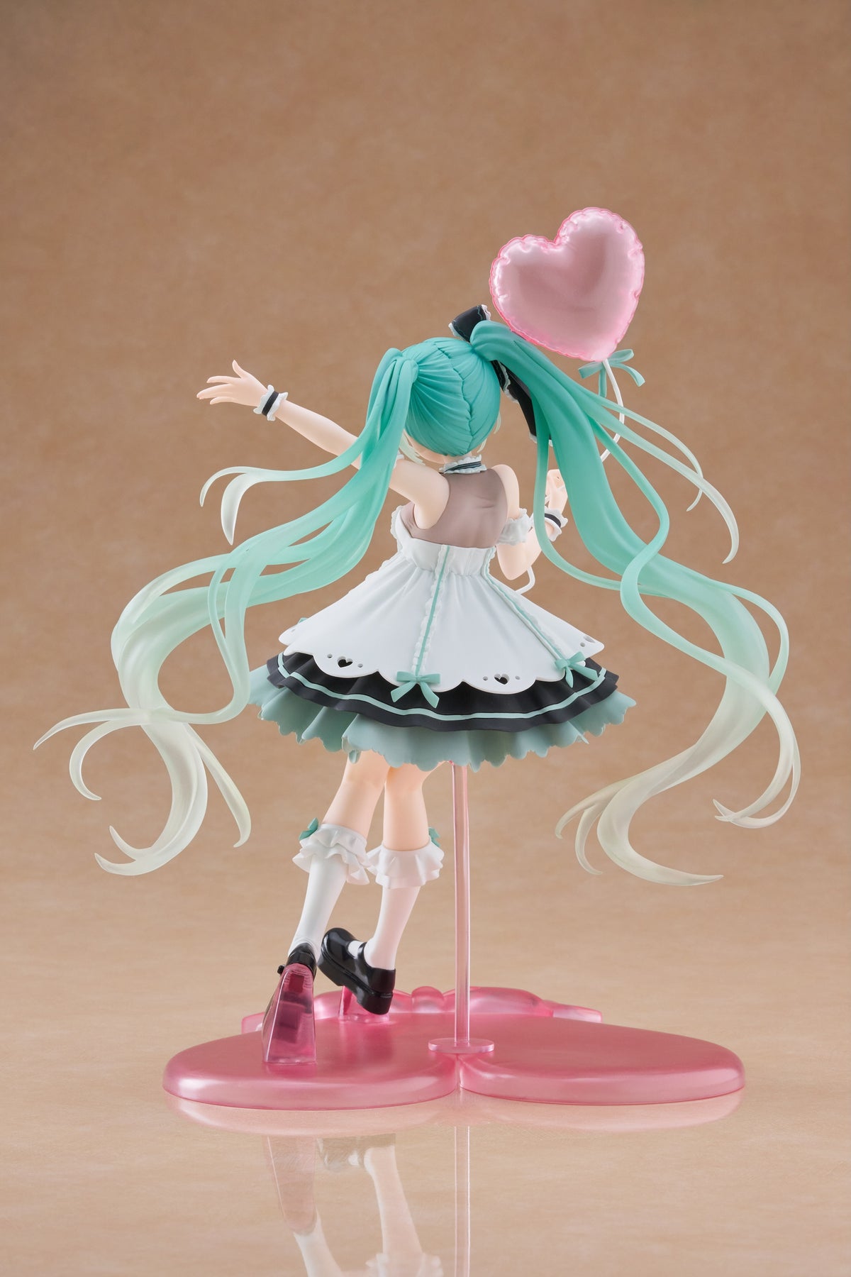 AMP+ Figure HATSUNE MIKU Birthday 2025 (Party Ver)