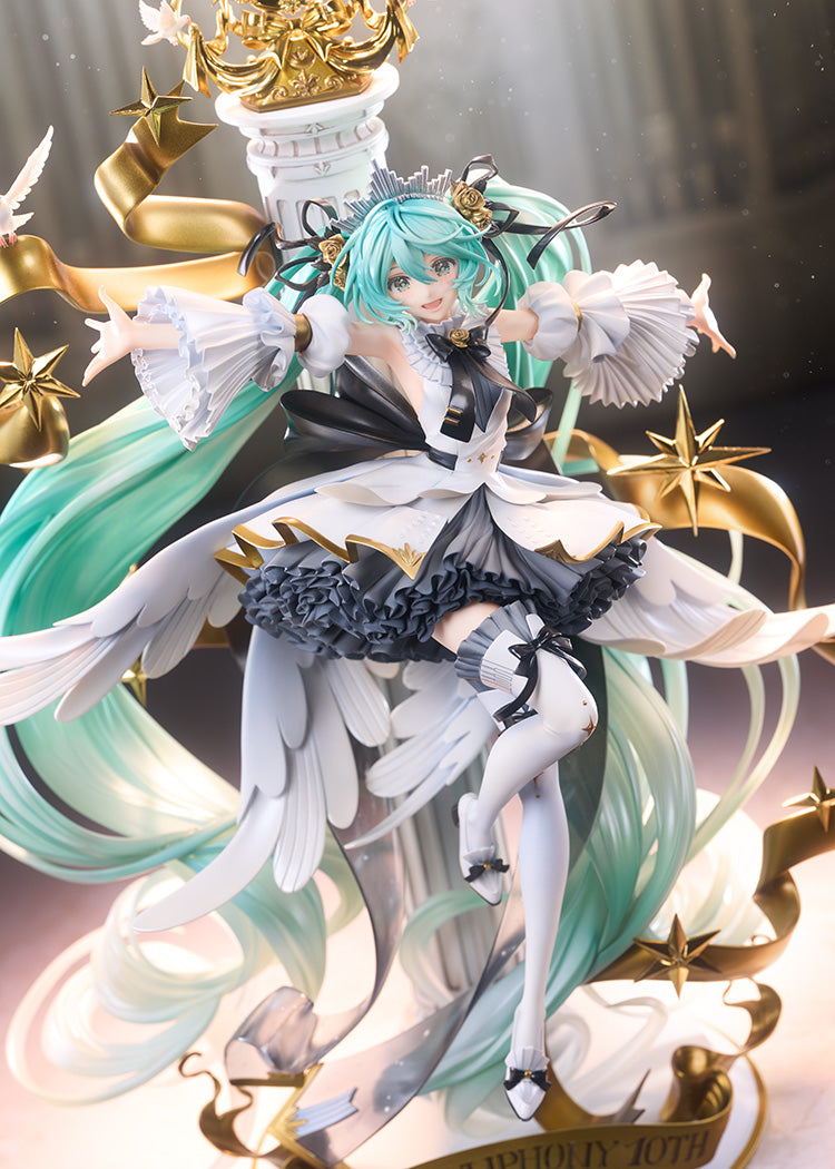 Hatsune Miku G.S. Collection [SC] Hatsune Miku Symphony : 10th Anniversary Ver 1/7 Scale Figure
