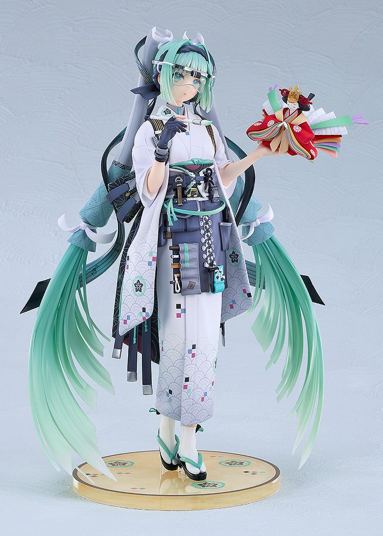 Hatsune Miku: Smile x Future Ver 1/7 Scale Figure