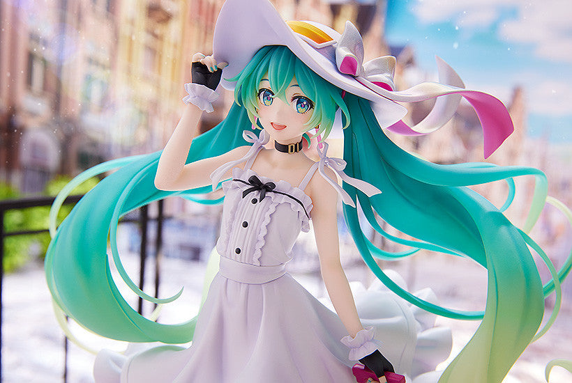Hatsune Miku GT Project Racing Miku 2021 : Private Ver 1/7 Scale Figure (rerun)