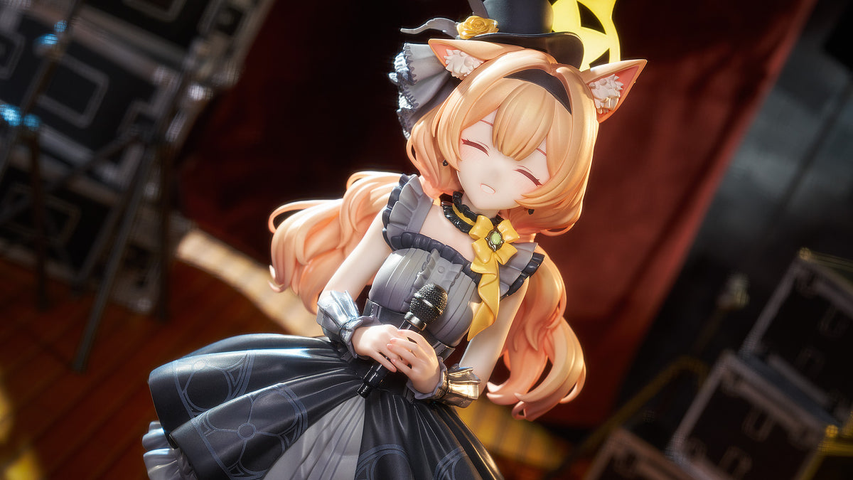 Blue Archive Mari (Idol): Memorial Lobby Ver 1/7 Scale Figure