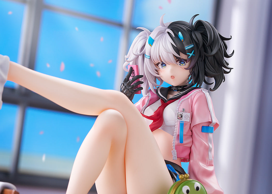 Snowbreak : Containment Zone Eatchel The Cub Overdue Radiance 1/7 Scale Figure