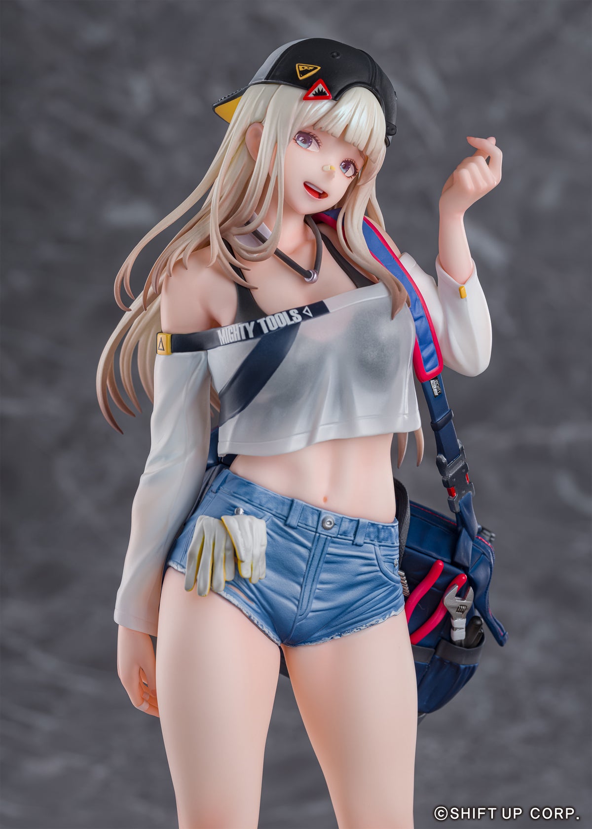 GODDESS OF VICTORY : NIKKE 1/7 Scale Figure Centi Supreme Holiday
