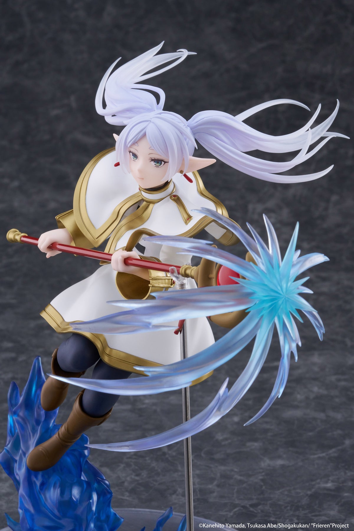 Frieren: Beyond Journey's End AMP+ Figure Frieren (rerun)