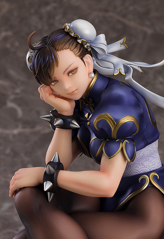 Street Fighter Series Chun-Li 1/6 Scale Figure (rerun)