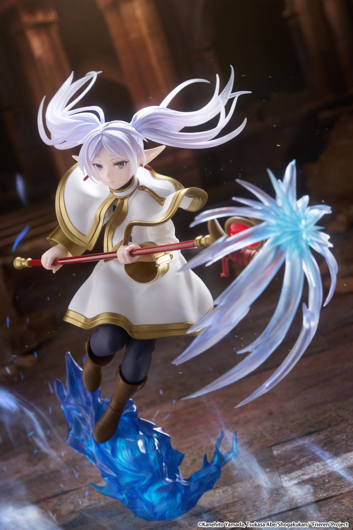 Frieren: Beyond Journey's End AMP+ Figure Frieren