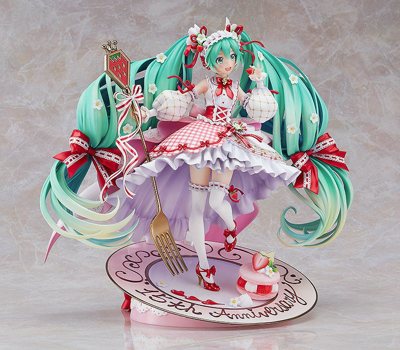 Hatsune Miku: 15th Anniversary Ver 1/7 Scale Figure (rerun)