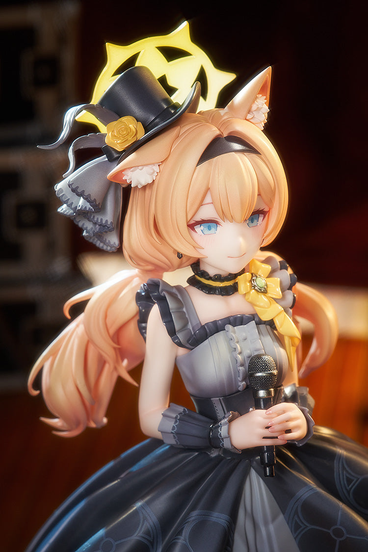 Blue Archive Mari (Idol): Memorial Lobby Ver 1/7 Scale Figure