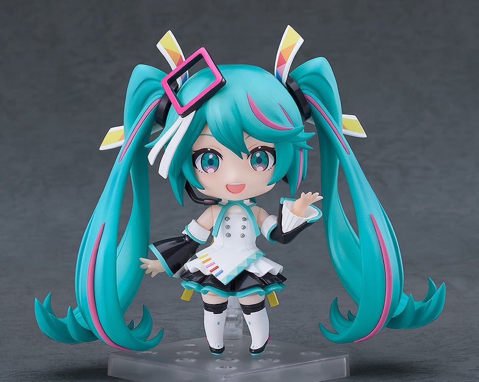 2590 Nendoroid Hatsune Miku : MIKU EXPO 10th Anniversary Ver