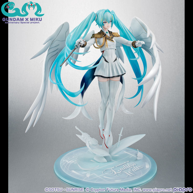 LUCREA SERIES Mobile Suit Gundam 45th Anniversary X Hatsune Miku: Hatsune Miku X Wing Gundam Zero EW