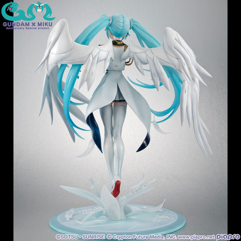 LUCREA SERIES Mobile Suit Gundam 45th Anniversary X Hatsune Miku: Hatsune Miku X Wing Gundam Zero EW