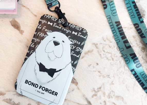 SPY X FAMILY BOND CARD COVER WITH LANYARD