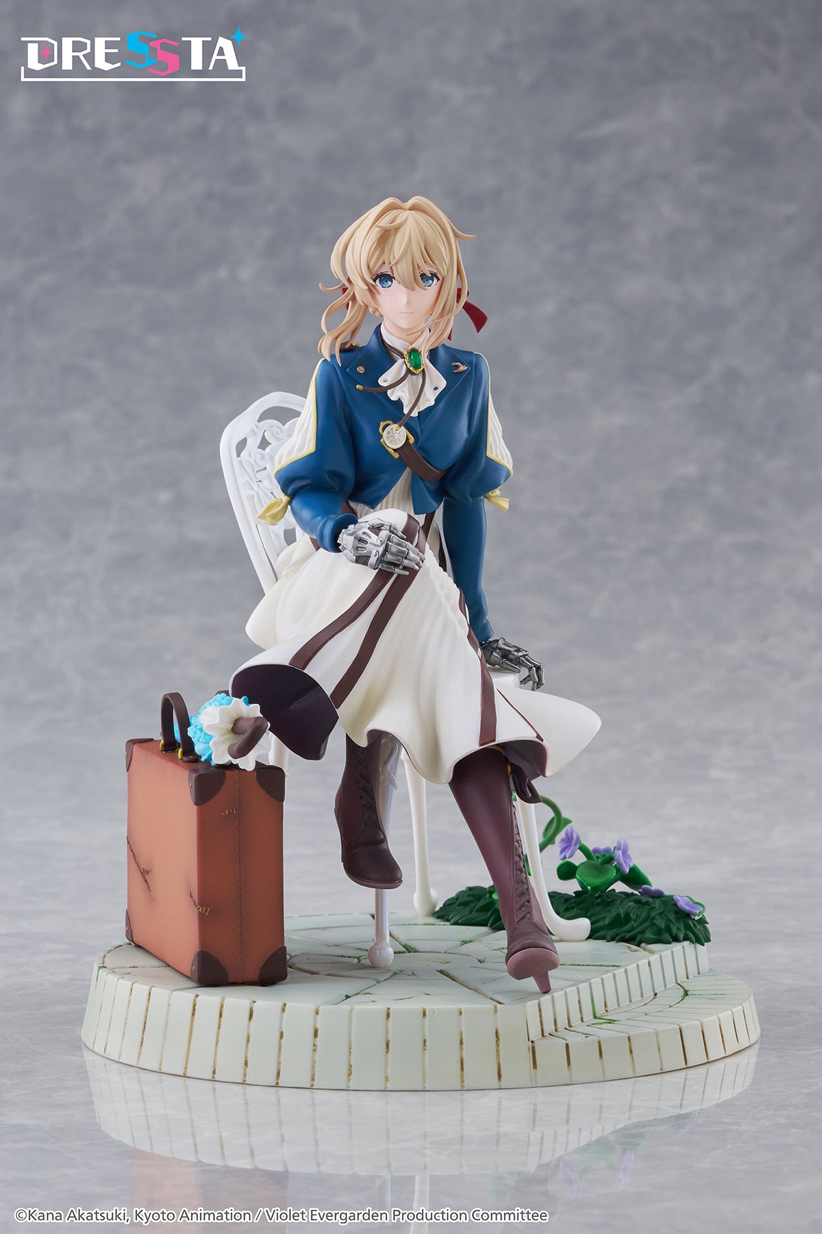 Violet Evergarden DRESSTA Statue Figure Violet Evergarden