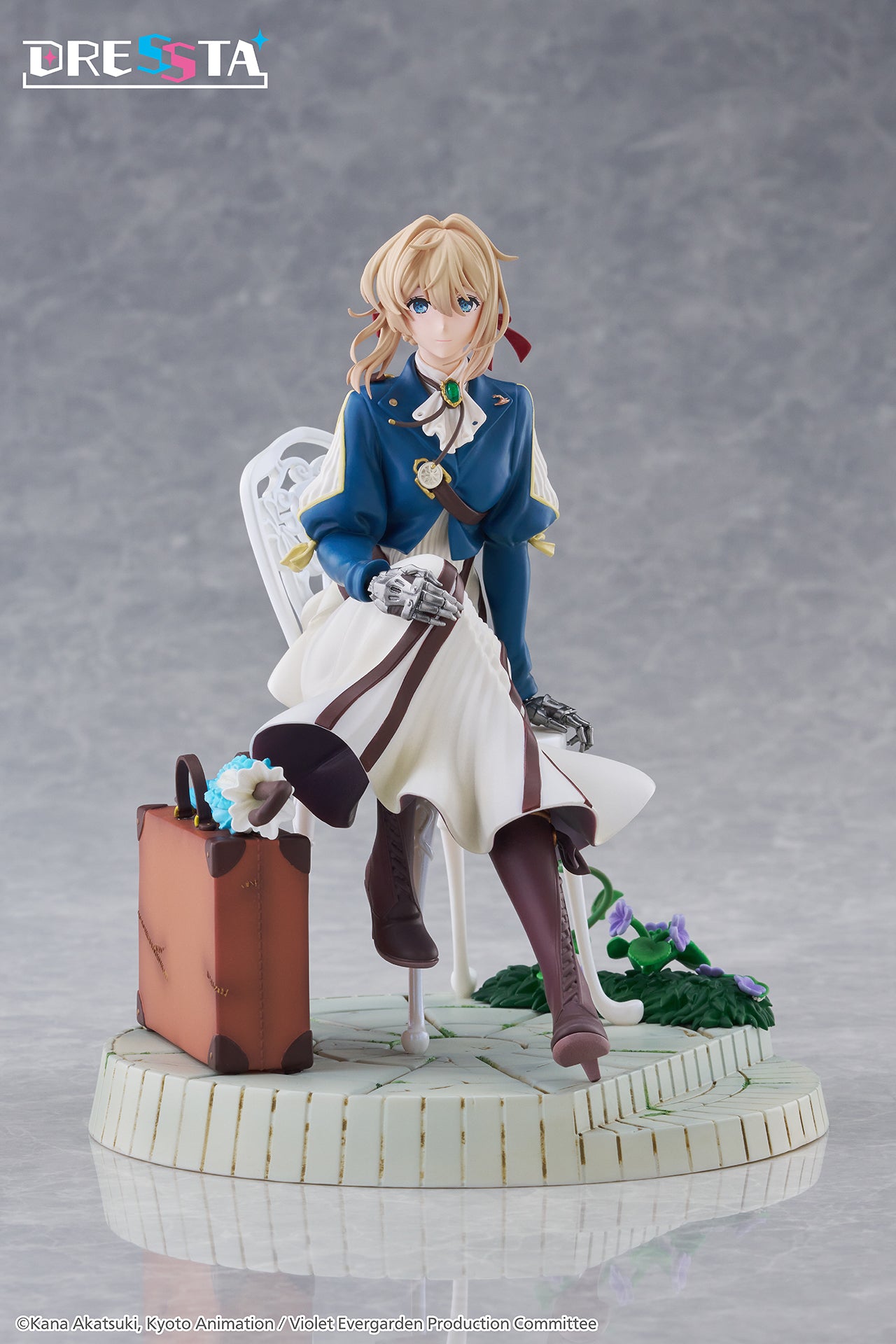 Violet Evergarden DRESSTA Statue Figure Violet Evergarden