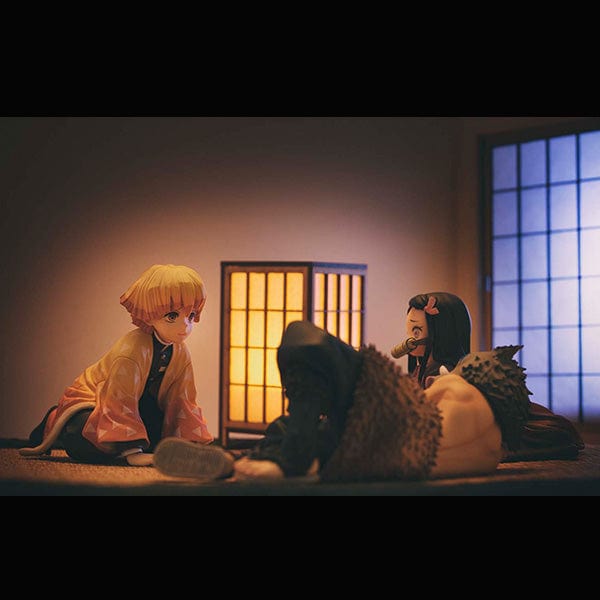 Megahouse Demon Slayer Kimetsu no Yaiba G.E.M Series Palm Size Zenitsu ( with gift - illustration card )