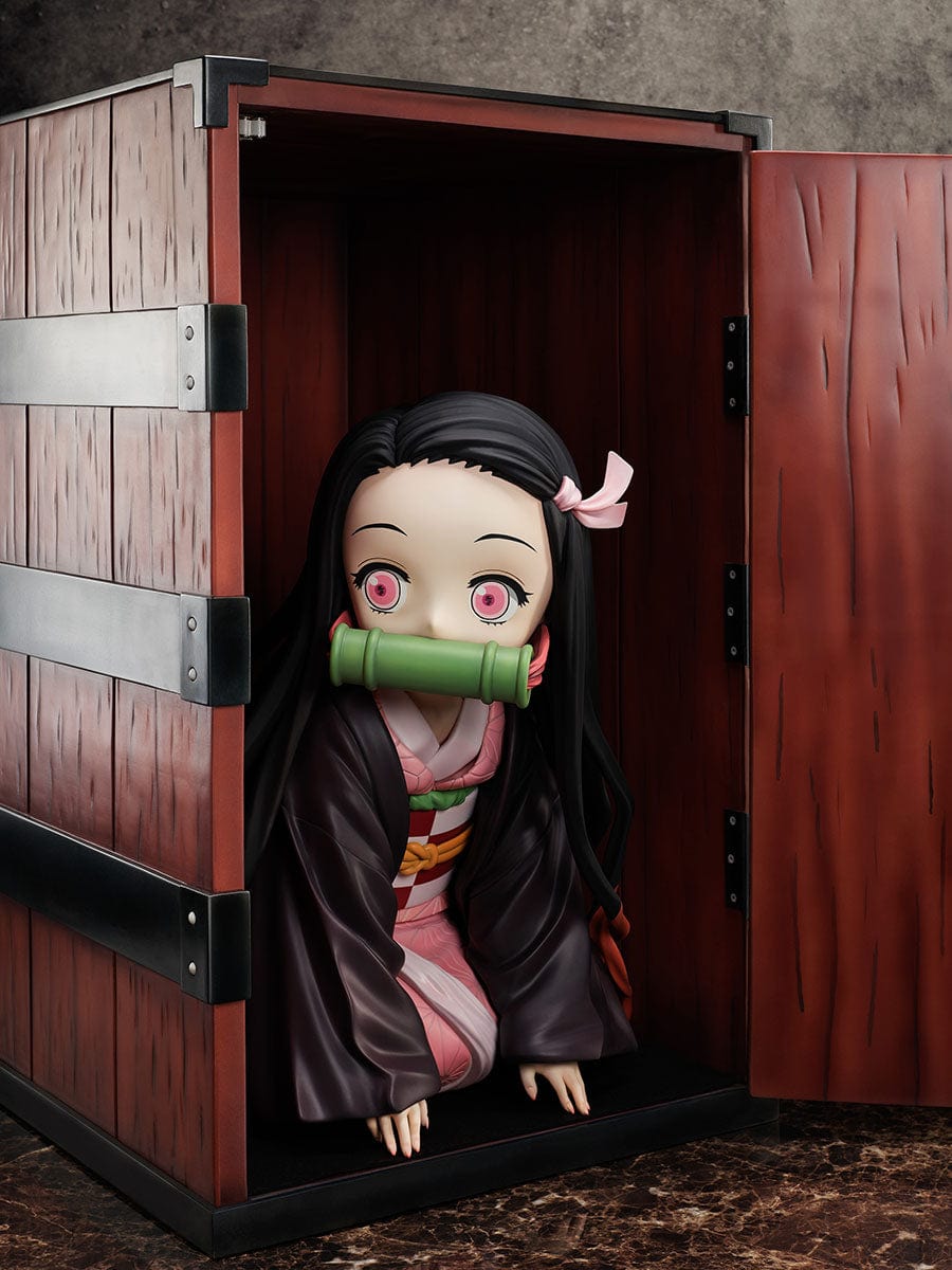 FURYU Demon Slayer : Kimetsu no Yaiba - Nezuko in a Box - Big Size Figure