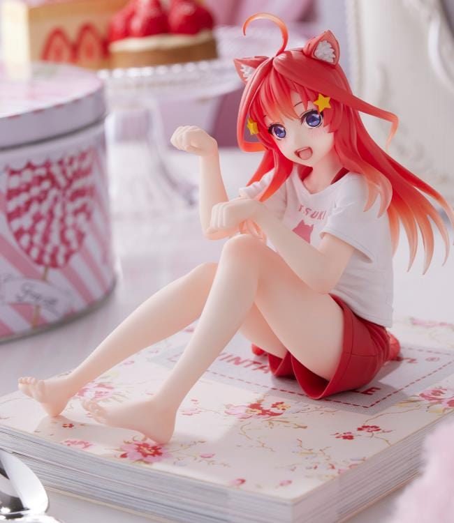 Taito Desktop Cute Figure - Itsuki Nakano ( Newley Written Cat Roomwear Ver )