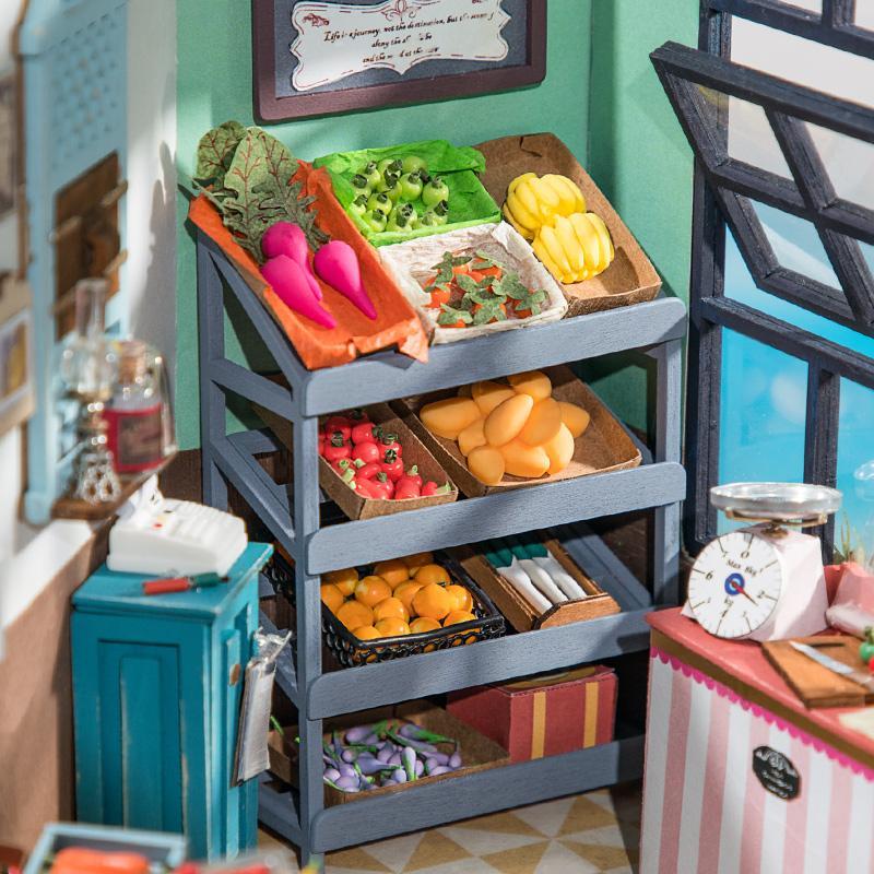 Rolife DIY Miniature : Carl's Fruit Shop