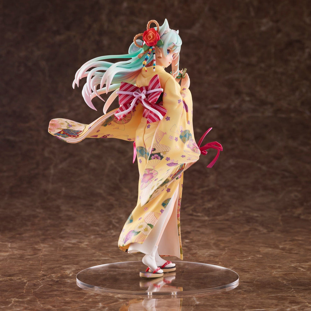 Union Creative DS Mile Illustration Cross