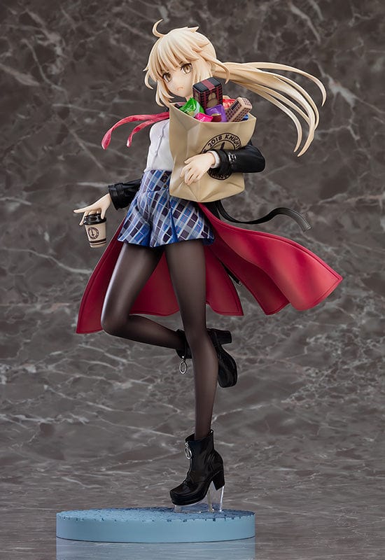 Good Smile Company Fate/Grand Order Saber/Altria Pendragon (Alter) : Heroic Spirit Traveling Outfit Ver. 1/7 Scale Figure