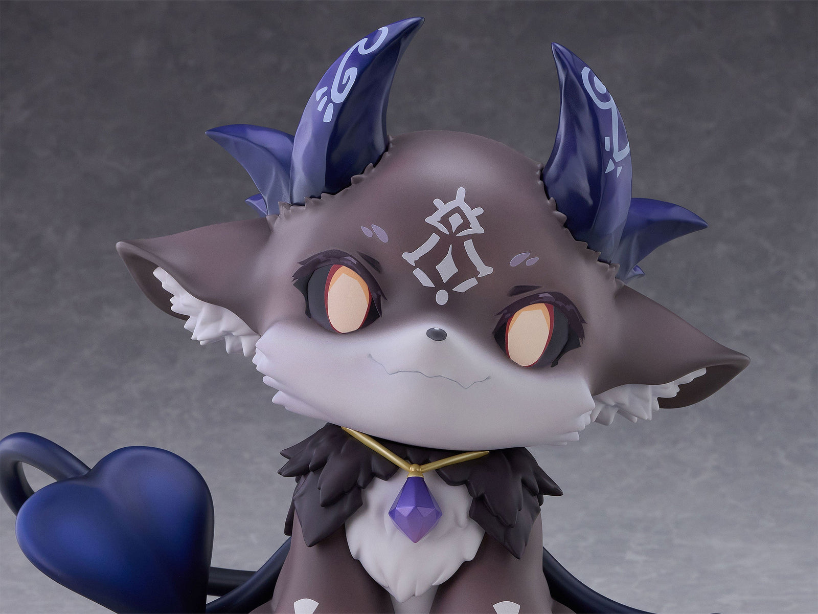 NIJISANJI Debidebi Debiru 1/2 Scale Soft Vinyl Figure