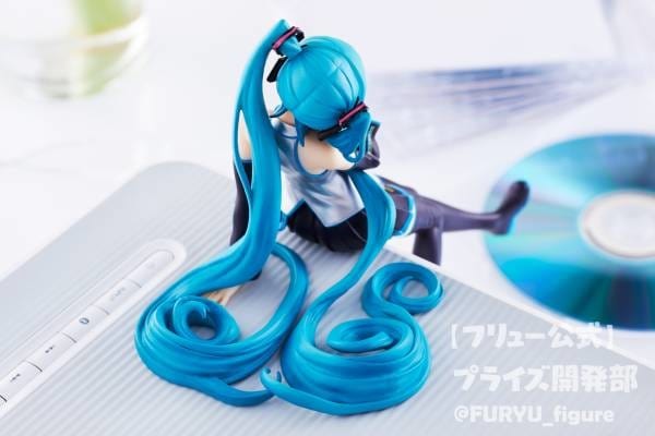 FURYU FURYU Hatsune Miku pearl color ver.  Noodle stopper figure