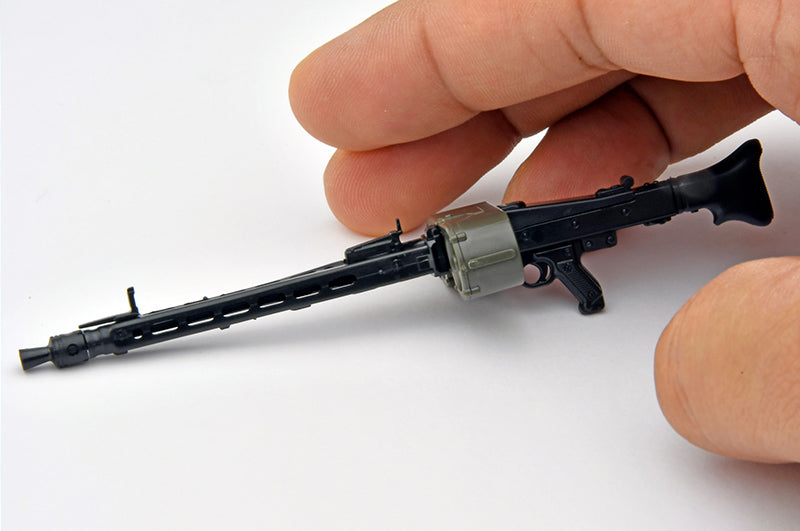 Little Armory LASW07 Strike Witches ROAD to BERLIN MG42S Eila