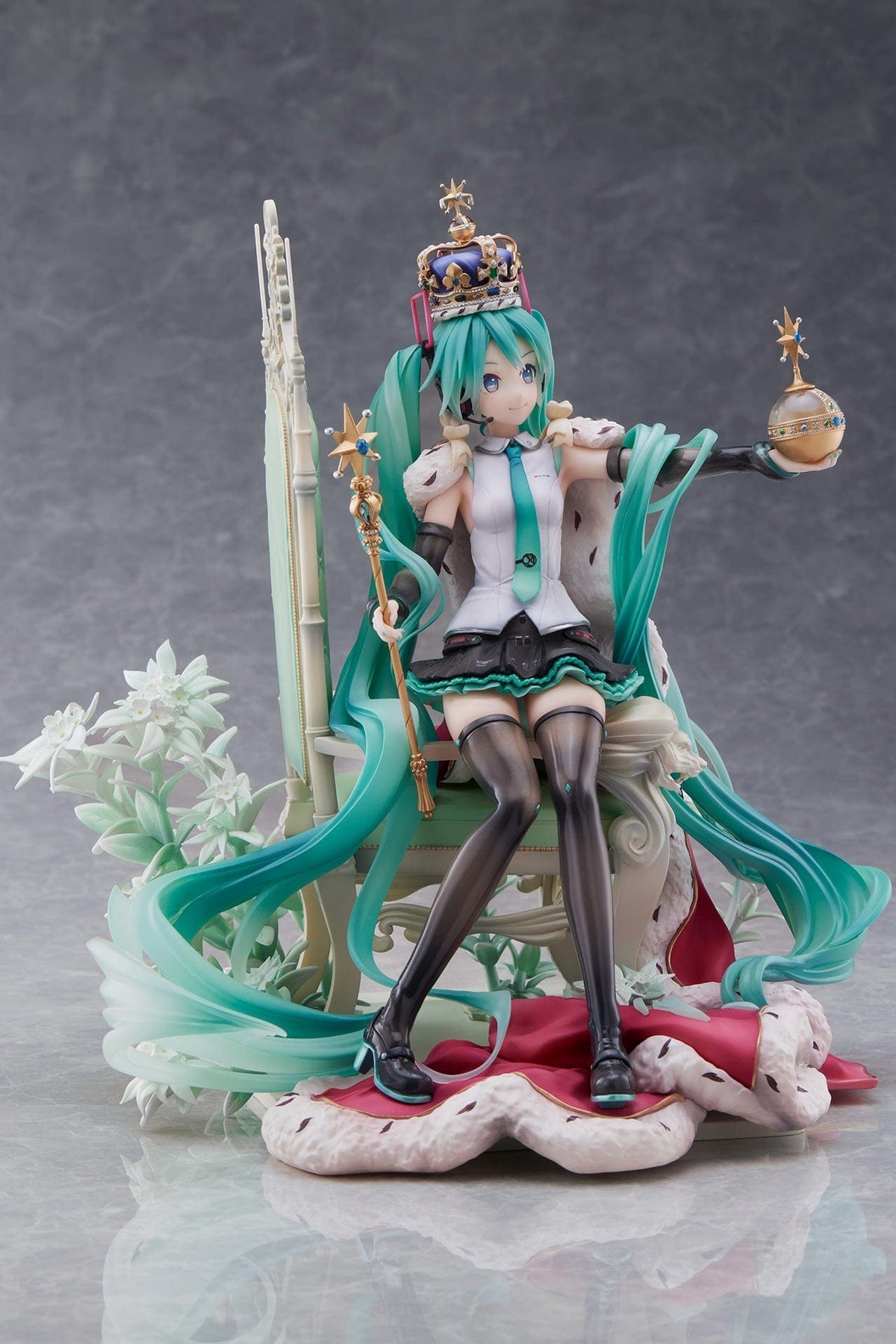 TAITO Spiritale Hatsune Miku 39's Special Day Ver. 1/7 Scale Figure