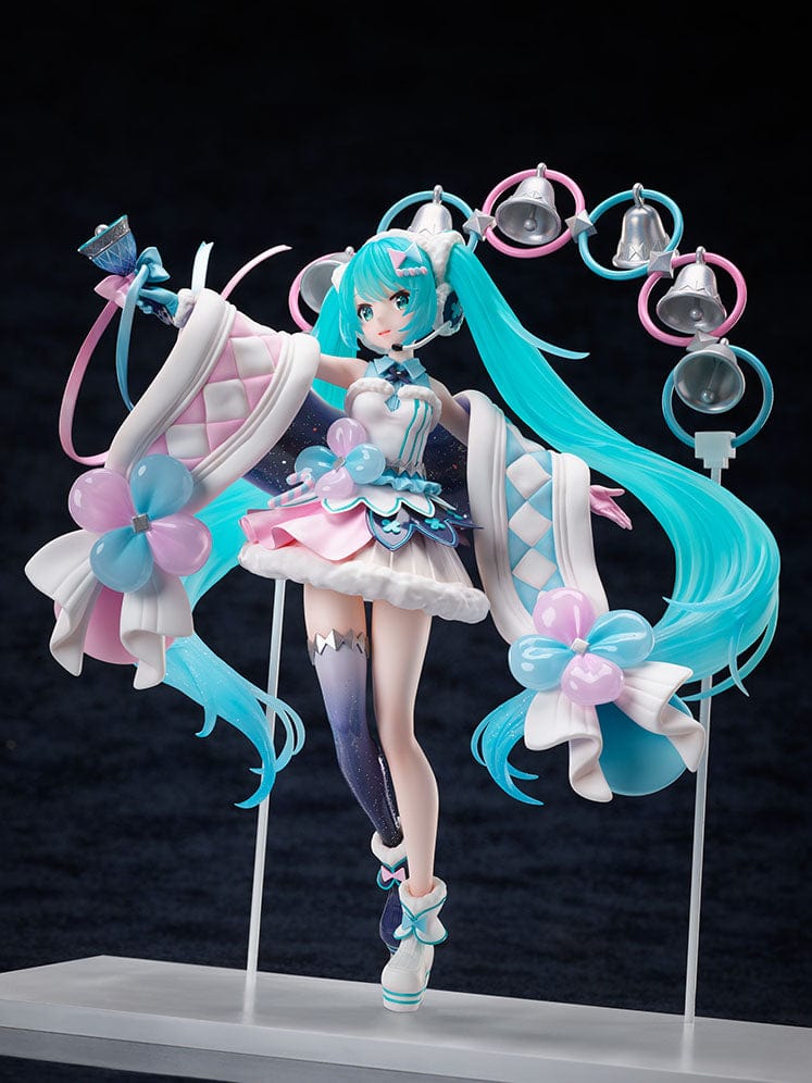 FURYU HATSUNE MIKU MAGICAL MIRAI 2020 Winter Festival Ver. 1/7 Scale Figure