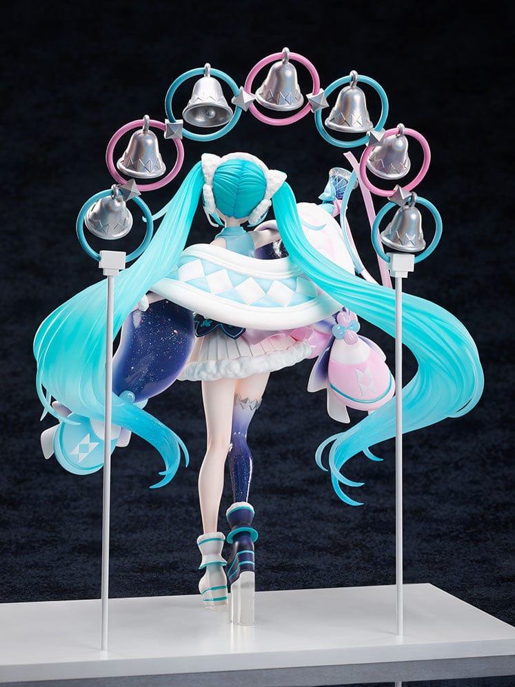 FURYU HATSUNE MIKU MAGICAL MIRAI 2020 Winter Festival Ver. 1/7 Scale Figure