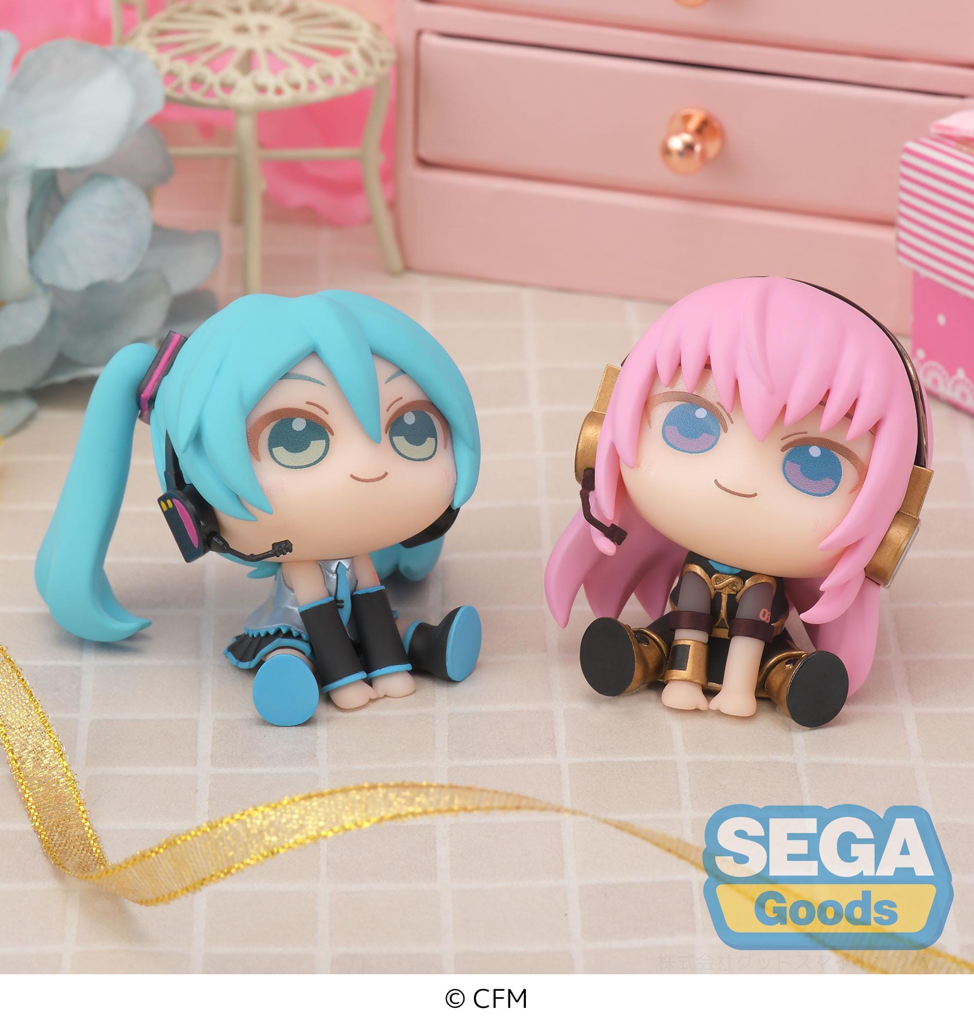 SEGA Hatsune Miku QyuruMe Series Mini Figure Hatsune Miku & Megurine Luka (EX)