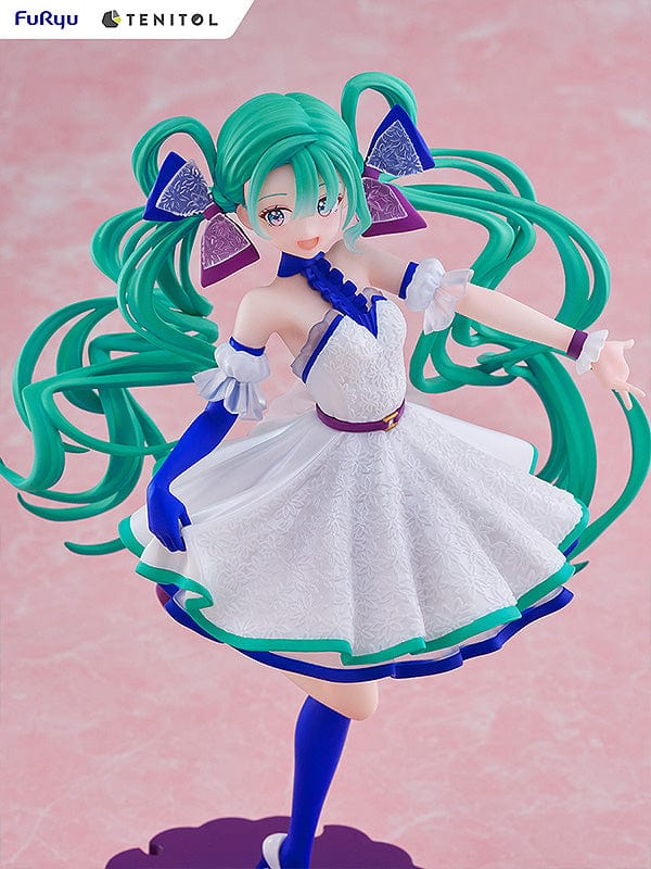 miku idol dress Hatsune Pink PVC Figure Cherry Blossom Anime Collectible Gift and the puff sleeves on her blouse use transparent parts Taito: Hatsune Miku - Hatsune