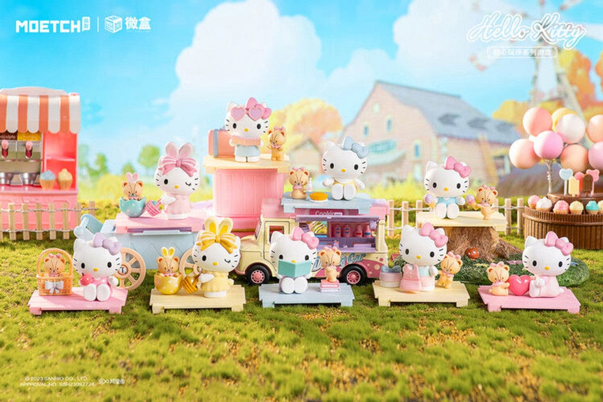 Moetch Hello Kitty Sweetheart Playmate Series M Box