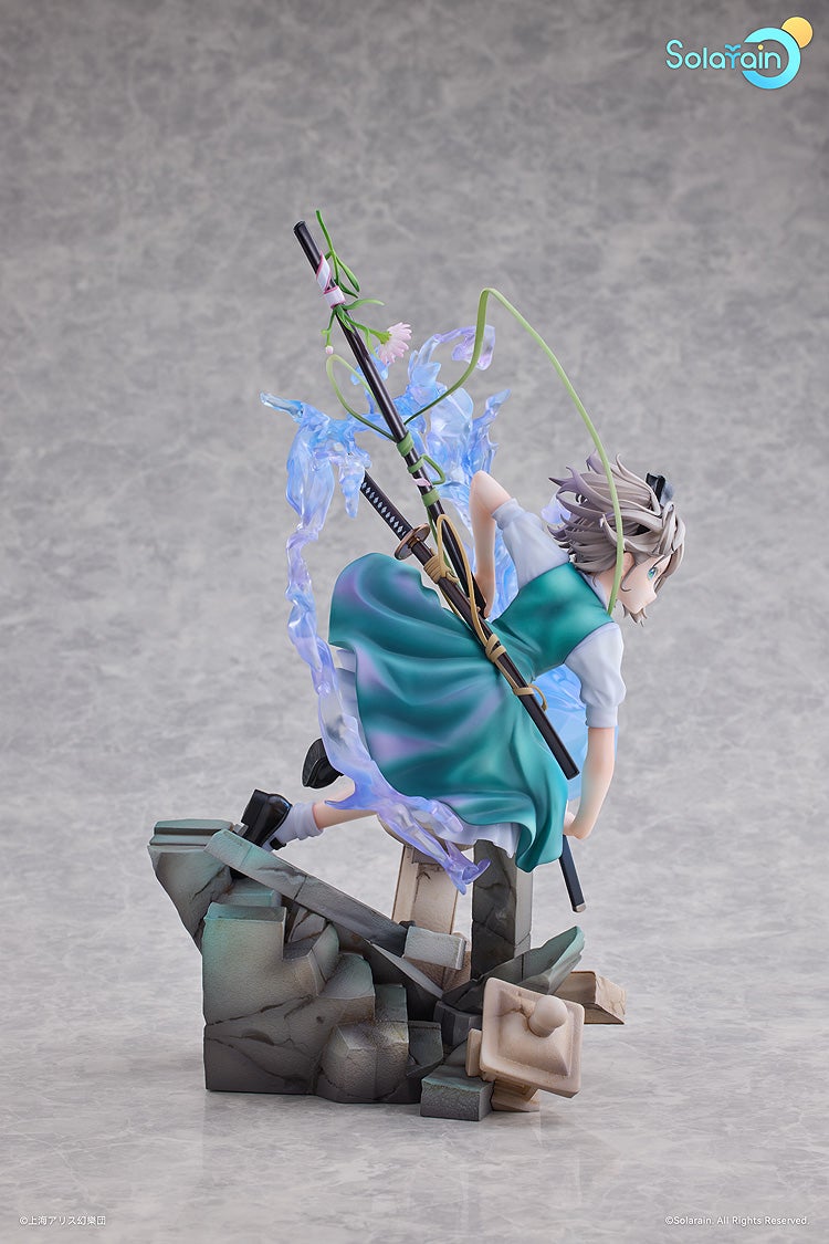 Touhou Project Youmu Konpaku : Half-Human Half-Phantom Gardener Ver 1/7 Scale Figure