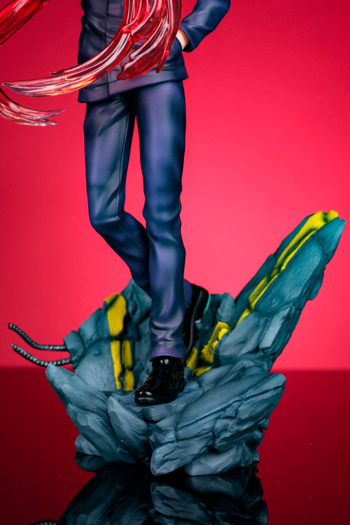 Medialink Jujutsu Kaisen Painted Figure - Satoru Gojo