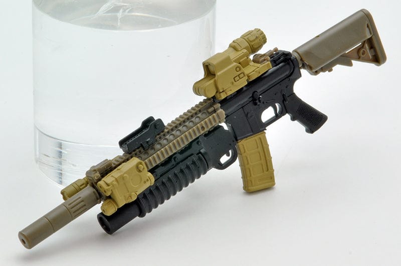 Tomytec LITTLE ARMORY LS05 M4A1 Asato Miyo Mission Pack