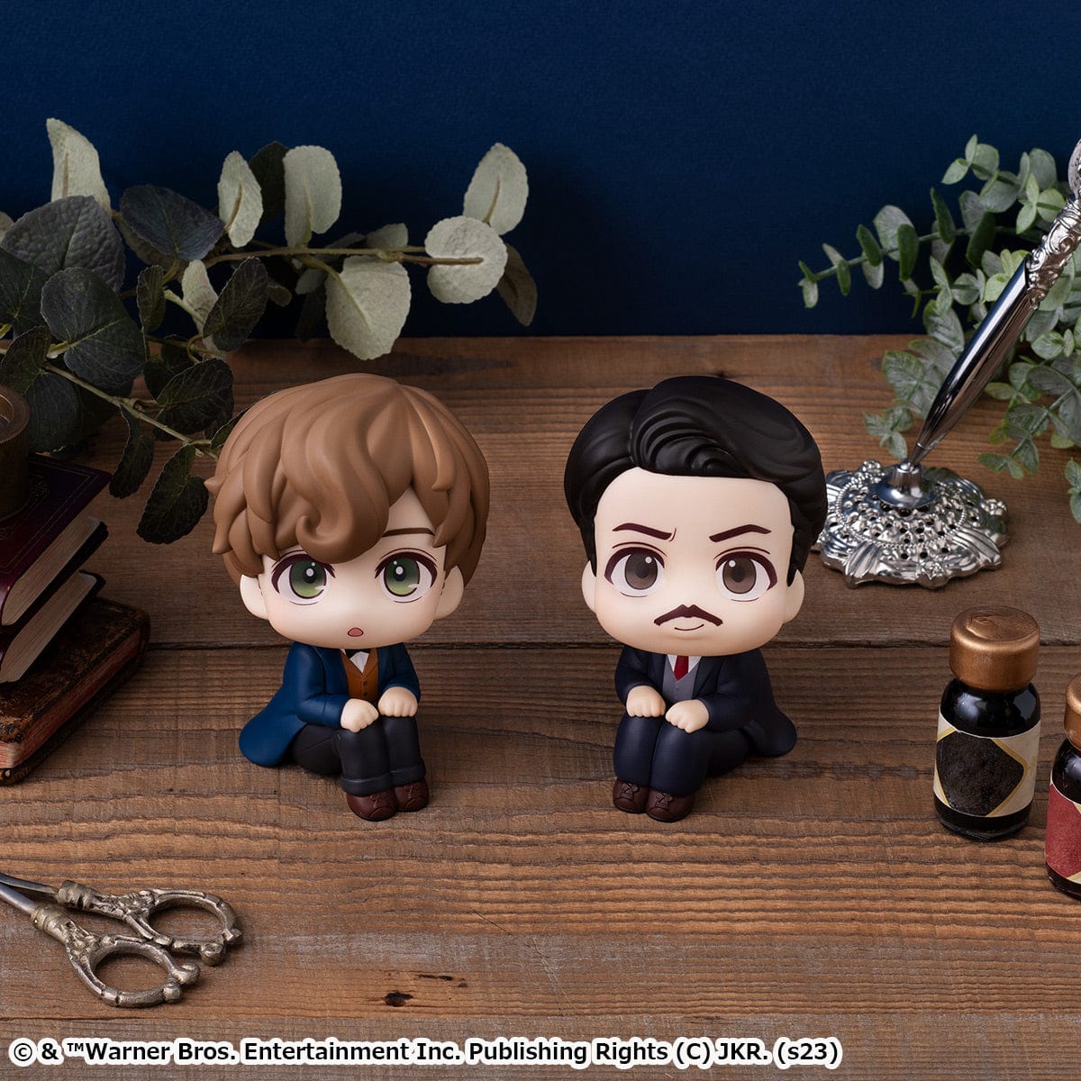 Megahouse LOOK UP SERIES FANTASTIC BEASTS Newt Scamander＆ Jacob Kowalski Set【with gift: Cushions】